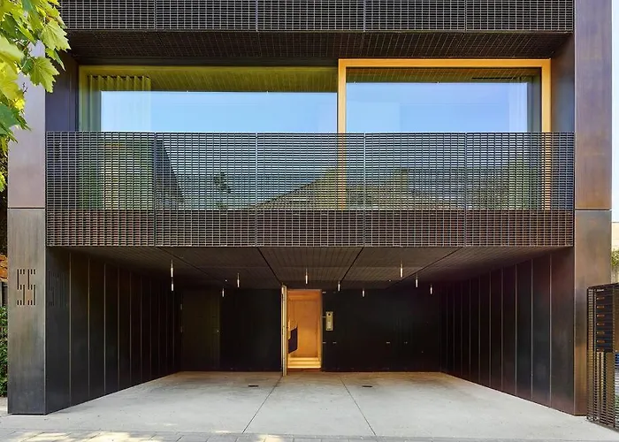 Rise - Penthouse With Terrace *